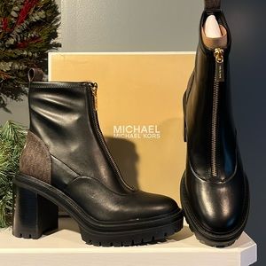 Michael Michael Kors Cyrus Zip Bootie Black Leather NIB